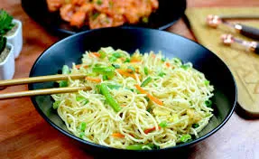 Vegetable Hakka Noodles